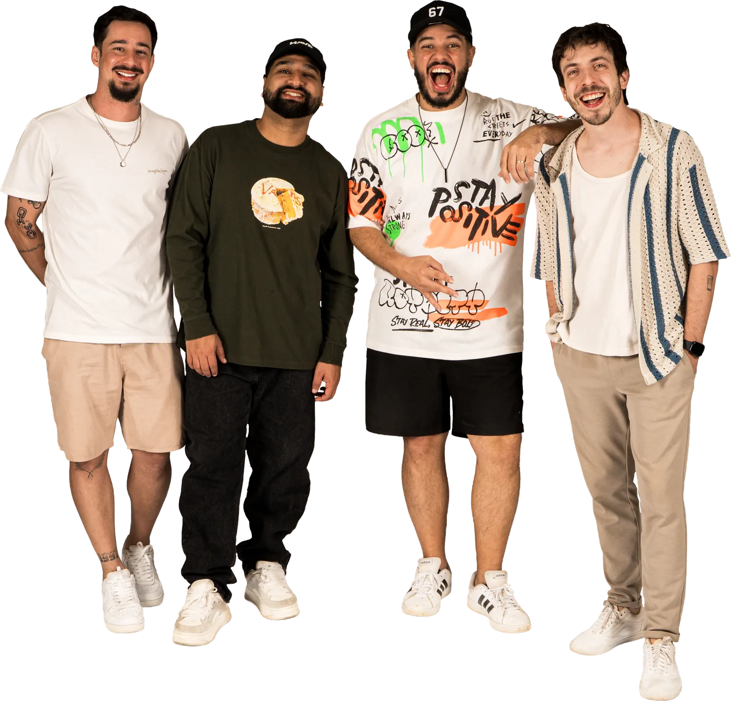 Os quatro integrantes do Top Samba sorrindo lado a lado